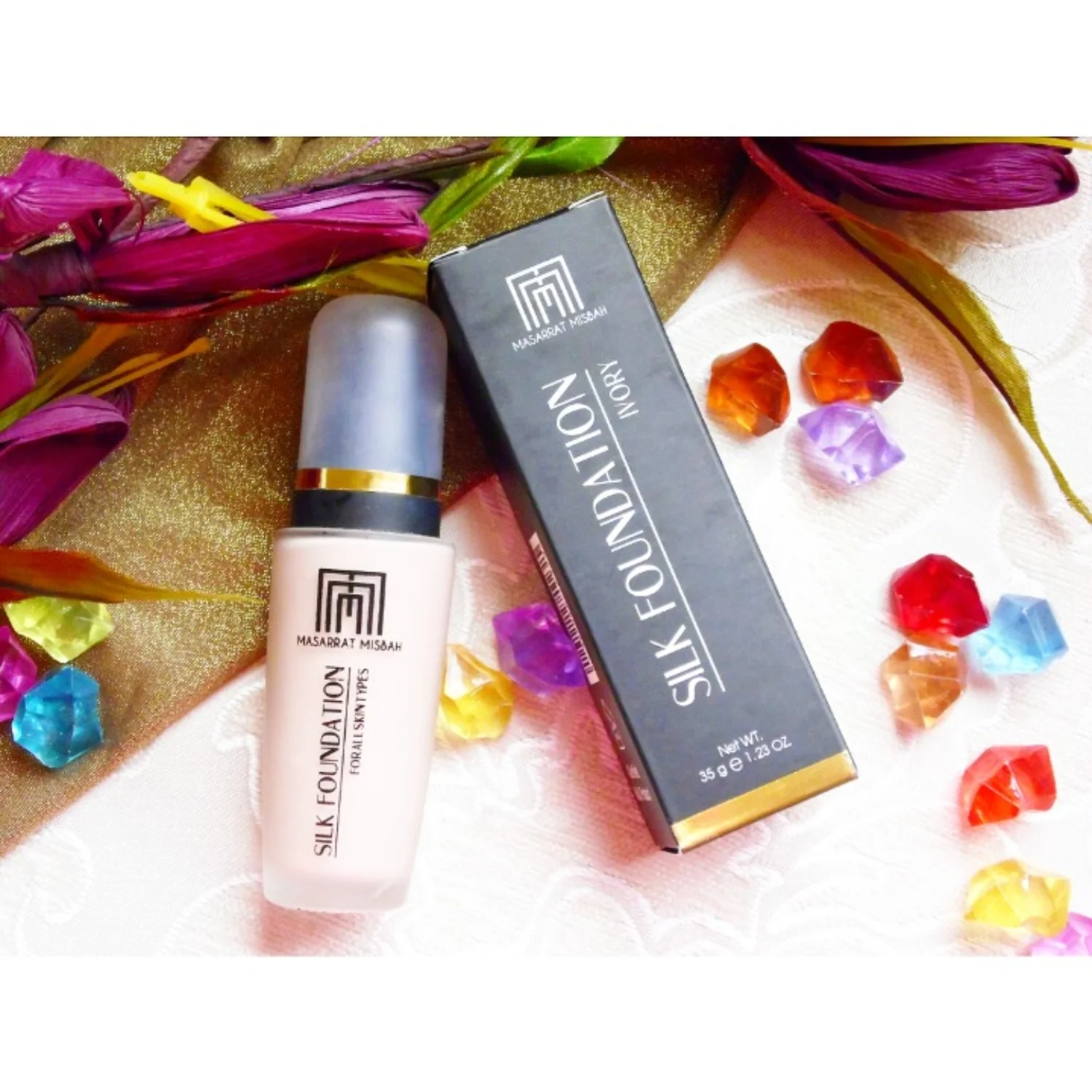 Masarrat Misbah Silk Foundation 35ml | Oil Control Moisturizing Soft-Matte Long-Wear Base - Image 3